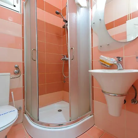 Hotel Dragovic