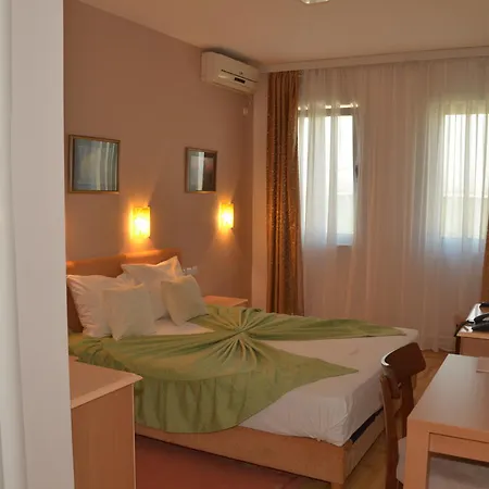 Hotel Dragovic 3*