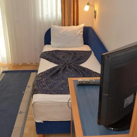 Dragovic Hotel